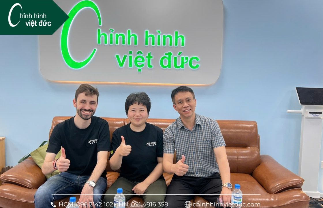 tay giả điện tử