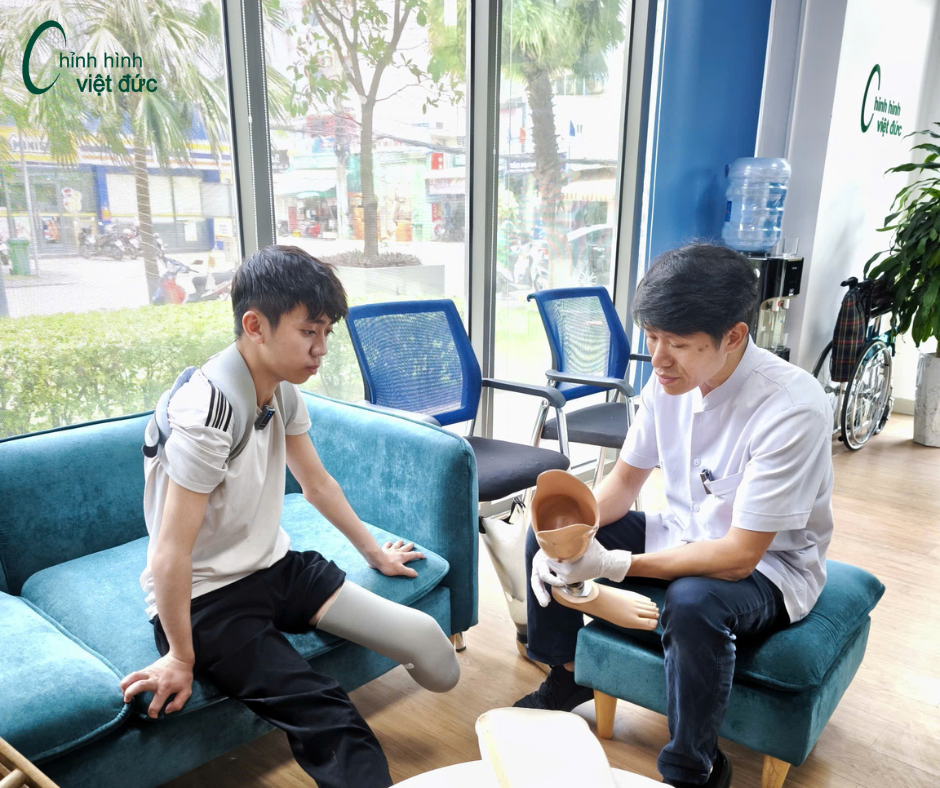 địa chỉ làm chân giả Hồ Chí Minh