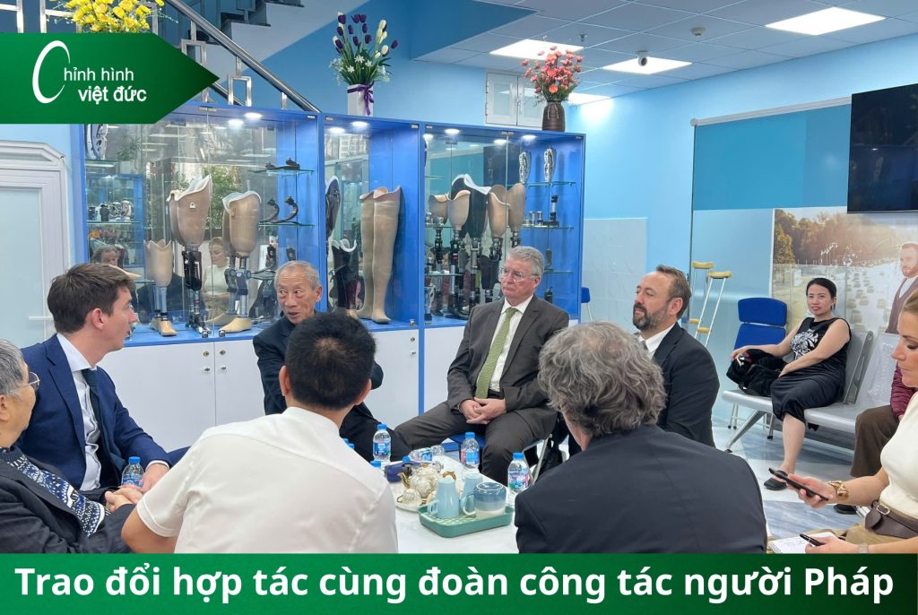 Gặp gỡ trao đổi cơ hội hợp tác cùng đối tác Pháp Groupe IAG