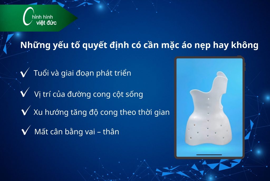 Cong vẹo cột sống 10–15 độ có cần nẹp không